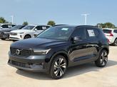 Photo of 2025 Onyx Black Volvo XC40