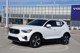 Photo of 2025 Crystal White Pearl Volvo XC40