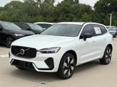 Photo of 2025 Crystal White Volvo XC60 Plug-In Hybrid