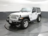 Photo of 2022 Bright White Clearcoat Jeep Wrangler