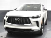 Thumbnail of 2025 Majestic White INFINITI QX60