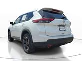 Thumbnail of 2025 Everest White Pearl Nissan Rogue