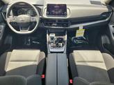 Thumbnail of 2025 Everest White Pearl Nissan Rogue