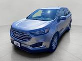 Thumbnail of 2021 Iconic Silver Metallic Ford Edge