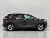 Thumbnail of 2024 Agate Black Metallic Ford Edge