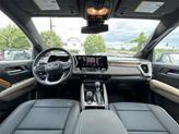 Thumbnail of 2025 Summit White GMC Canyon