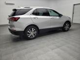 Thumbnail of 2022 Silver Ice Metallic Chevrolet Equinox