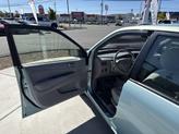 Thumbnail of 2002 Aqua Ice Opalescent Toyota Prius