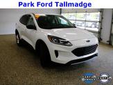 Thumbnail of 2022 Oxford White Ford Escape