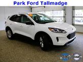 Thumbnail of 2022 Oxford White Ford Escape