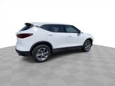 Thumbnail of 2024 Summit White Chevrolet Blazer