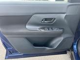 Thumbnail of 2025 Deep Blue Pearl Nissan Kicks