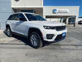 Thumbnail of 2025 Bright White Clearcoat Jeep Grand Cherokee