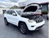 Thumbnail of 2018 Bright White Clearcoat Jeep Grand Cherokee