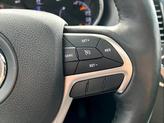 Thumbnail of 2018 Bright White Clearcoat Jeep Grand Cherokee