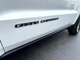 Thumbnail of 2018 Bright White Clearcoat Jeep Grand Cherokee