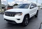 Thumbnail of 2018 Bright White Clearcoat Jeep Grand Cherokee