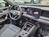Thumbnail of 2025 Deep Black Pearl Effect Volkswagen Tiguan