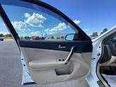 Thumbnail of 2014 Pearl White Nissan Maxima