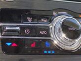 Thumbnail of 2022 Infinite Black Metallic Clearcoat Lincoln Nautilus
