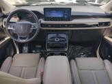 Thumbnail of 2022 Infinite Black Metallic Clearcoat Lincoln Nautilus