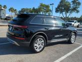 Thumbnail of 2025 Infinite Black Metallic Clearcoat Lincoln Corsair