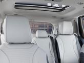 Thumbnail of 2025 Snow White Pearl Kia Carnival Hybrid