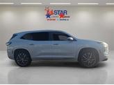 Thumbnail of 2025 White Frost Tri-Coat Buick Enclave