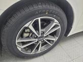 Thumbnail of 2022 Snow White Pearl Kia Forte