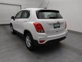 Thumbnail of 2019 Summit White Chevrolet Trax