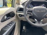 Thumbnail of 2024 Bright White Clearcoat Chrysler Pacifica