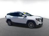 Thumbnail of 2024 Summit White GMC Terrain