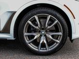 Thumbnail of 2022 Alpine White BMW X7