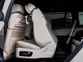 Thumbnail of 2022 Alpine White BMW X7
