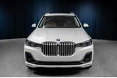 Thumbnail of 2021 Mineral White Metallic BMW X7