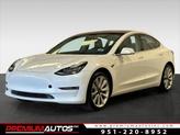 Photo of 2017 white Tesla Model 3