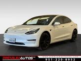 Photo of 2019 White Tesla Model 3