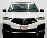 Thumbnail of 2026 Platinum White Pearl Acura MDX