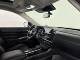 Thumbnail of 2022 Brilliant Silver Metallic Nissan Pathfinder