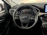 Thumbnail of 2021 Oxford White Ford Escape
