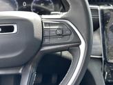Thumbnail of 2024 Diamond Black Crystal Pearlcoat Jeep Grand Cherokee L