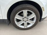 Thumbnail of 2017 Crystal White Tricoat Cadillac XT5
