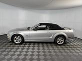 Thumbnail of 2009 Brilliant Silver Clearcoat Metallic Ford Mustang