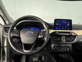 Thumbnail of 2022 White Metallic Ford Escape
