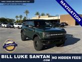 Photo of 2022 Green Metallic Ford Bronco