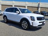 Thumbnail of 2022 Glacial White Pearl Kia Telluride