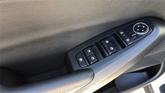 Thumbnail of 2025 Clear White/Black Roof Kia Seltos
