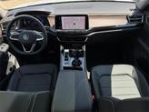 Thumbnail of 2025 Opal White Pearl Effect Volkswagen Atlas