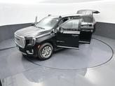 Thumbnail of 2024 Onyx Black GMC Yukon XL