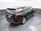 Thumbnail of 2024 Onyx Black GMC Yukon XL